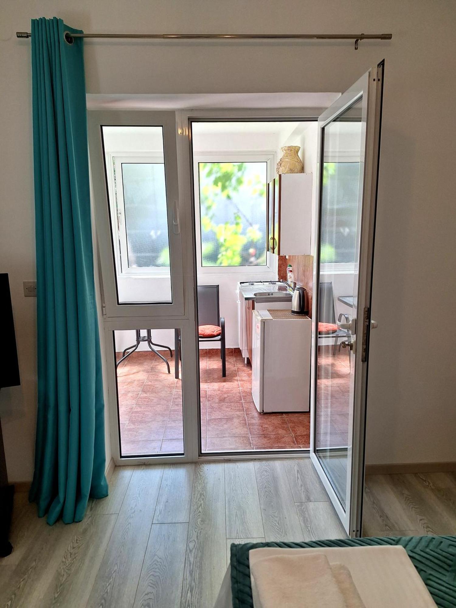 Apartmani Hortenzija Budva Habitación foto